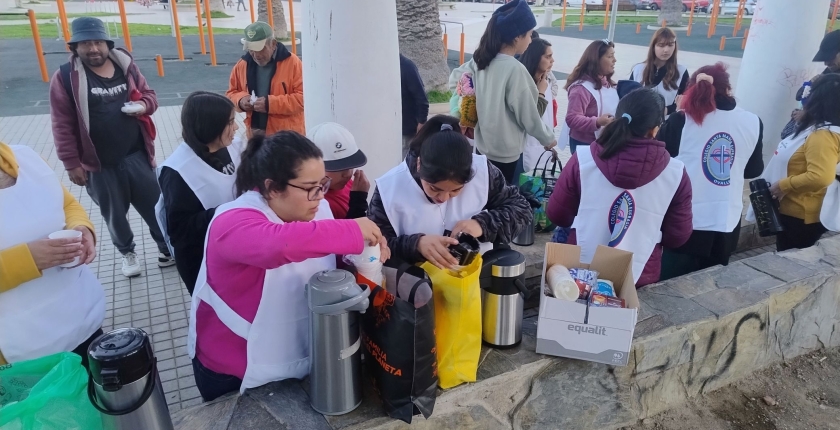 Apoderados de nuestro colegio participan en la campaña: “Solidaridad Eufrasiana”